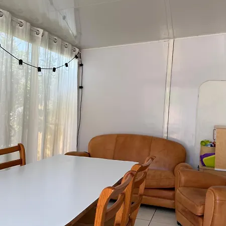 Apartment La Maison Bleue Climatisee 6 Personnes Narbonne