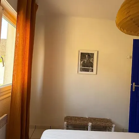 La Maison Bleue Climatisee 6 Personnes Apartment *