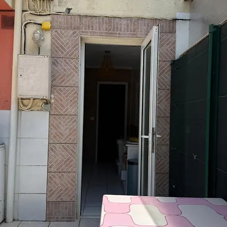 아파트 La Maison Bleue Climatisee 6 Personnes *
