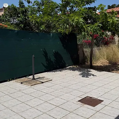 La Maison Bleue Climatisee 6 Personnes *