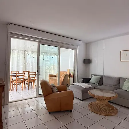 La Maison Bleue Climatisee 6 Personnes 아파트 나르본