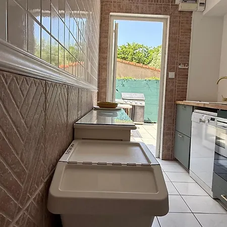 La Maison Bleue Climatisee 6 Personnes *