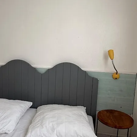 La Maison Bleue Climatisee 6 Personnes Narbonne