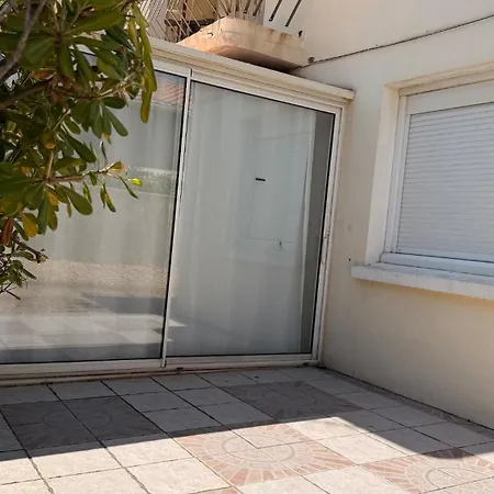 아파트 La Maison Bleue Climatisee 6 Personnes 나르본