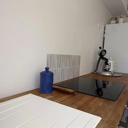 아파트 La Maison Bleue Climatisee 6 Personnes 나르본